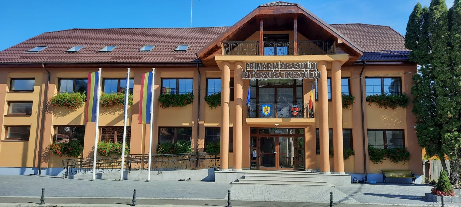 Întorsura Buzăului 25 caseromania.ro intorsura buzaului 2025 04 04 06.41.23