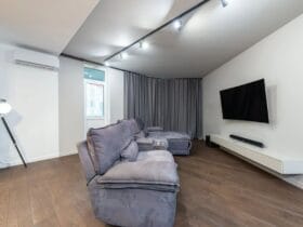 Plată Imobil în Lei sau Euro? Ghid Complet: Reglementări BNR, Practici Dezvoltatori și Sfaturi pentru Cumpărători 15 caseromania.ro plata imobil in lei sau euro ghid complet reglementari bnr practici dezvoltatori si sfaturi pentru cumparatori